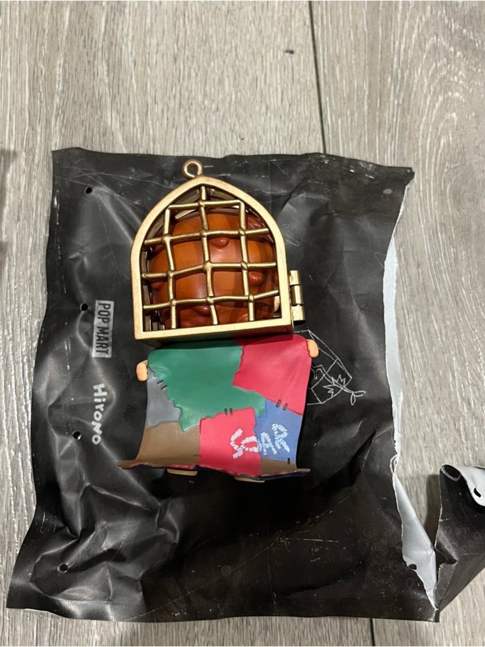 POP Mart Hirono Tamed Wildgrass series figures CAGED BIRD like new - Picture 5 of 5